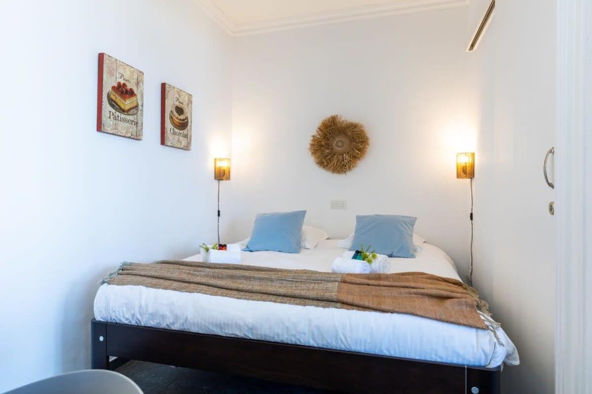 Huswell - Beautiful Spacious Studio With Frontal Sea View Knokke-Heist Esterno foto