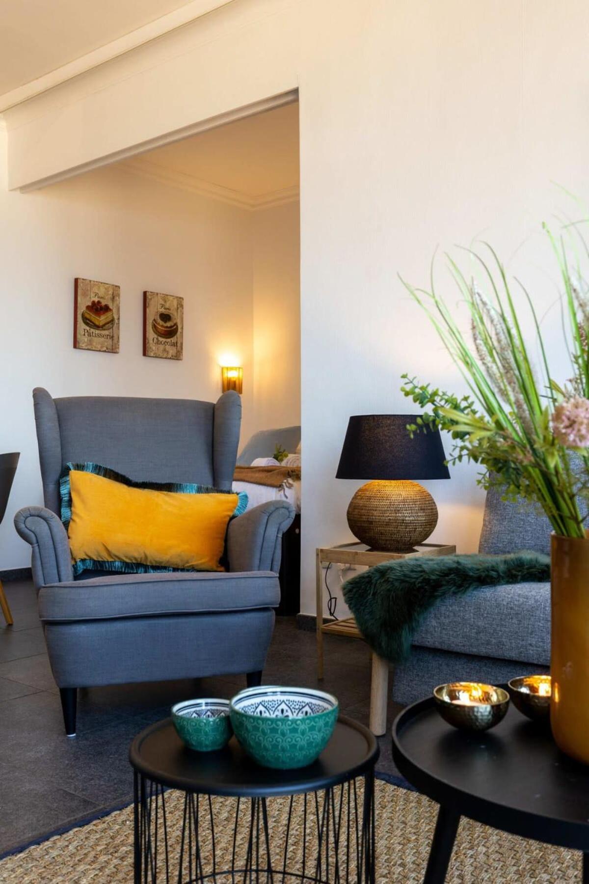 Huswell - Beautiful Spacious Studio With Frontal Sea View Knokke-Heist Esterno foto
